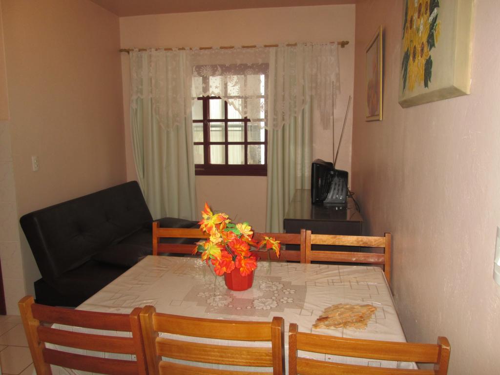 Residencial Dona Vilma 호텔 Florianópolis 외부 사진