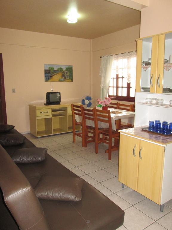 Residencial Dona Vilma 호텔 Florianópolis 외부 사진
