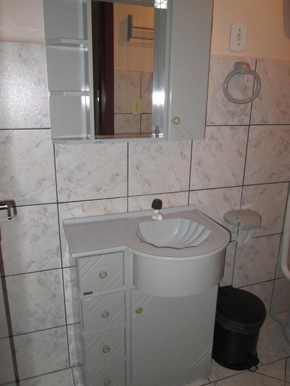 Residencial Dona Vilma 호텔 Florianópolis 외부 사진